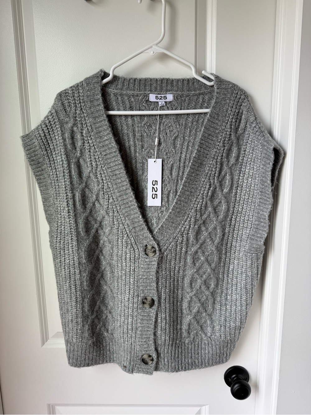 525 America Light Gray Cable-Knit Button Front Sweater Vest